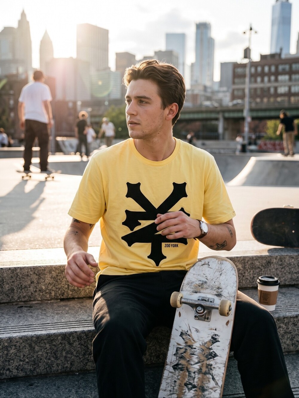 Zoo York Pale Yellow Logo Graphic T-Shirt Skate Streetwear Y2K Cotton Tee XL